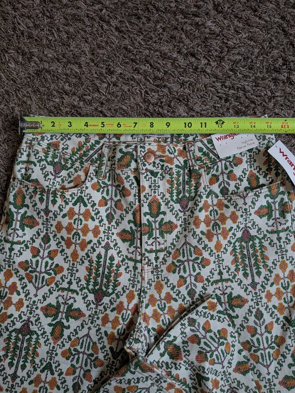 NWT Wrangler Fierce Flare High Rise Festival Multicolor Print 32" Jeans Sz 10 - Picture 7 of 8